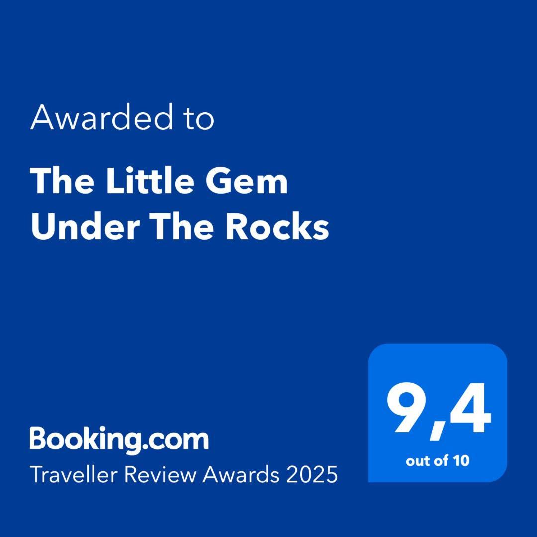 The Little Gem Under The Rocks Apartment Kastraki  ภายนอก รูปภาพ