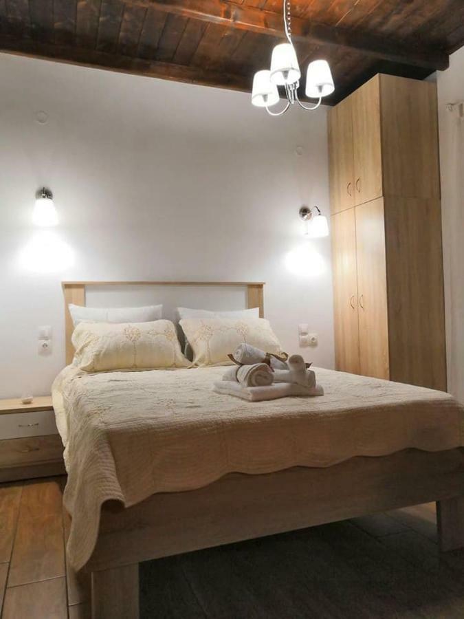 The Little Gem Under The Rocks Apartment Kastraki  ภายนอก รูปภาพ