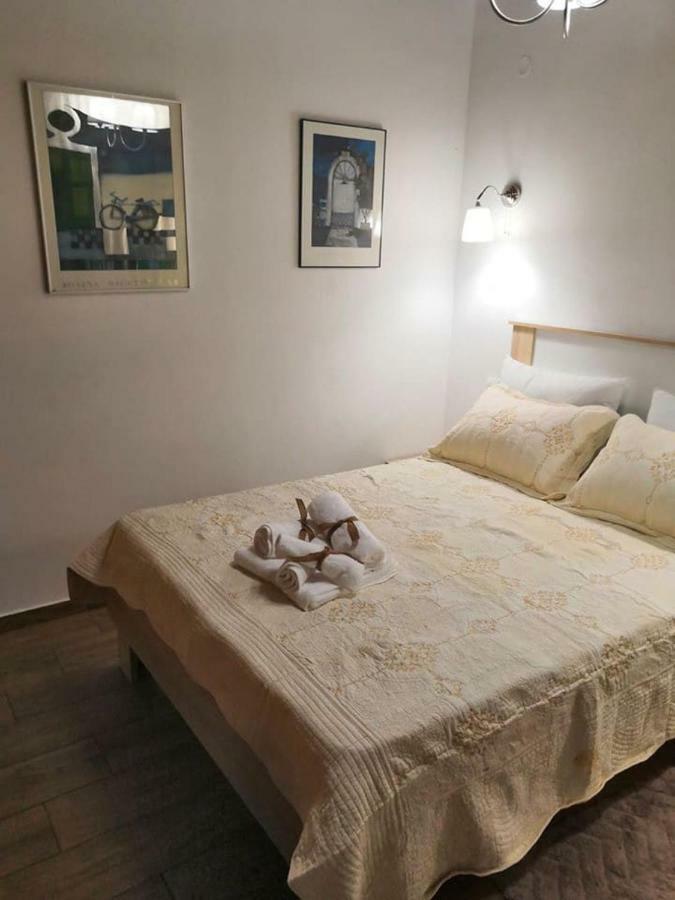 The Little Gem Under The Rocks Apartment Kastraki  ภายนอก รูปภาพ