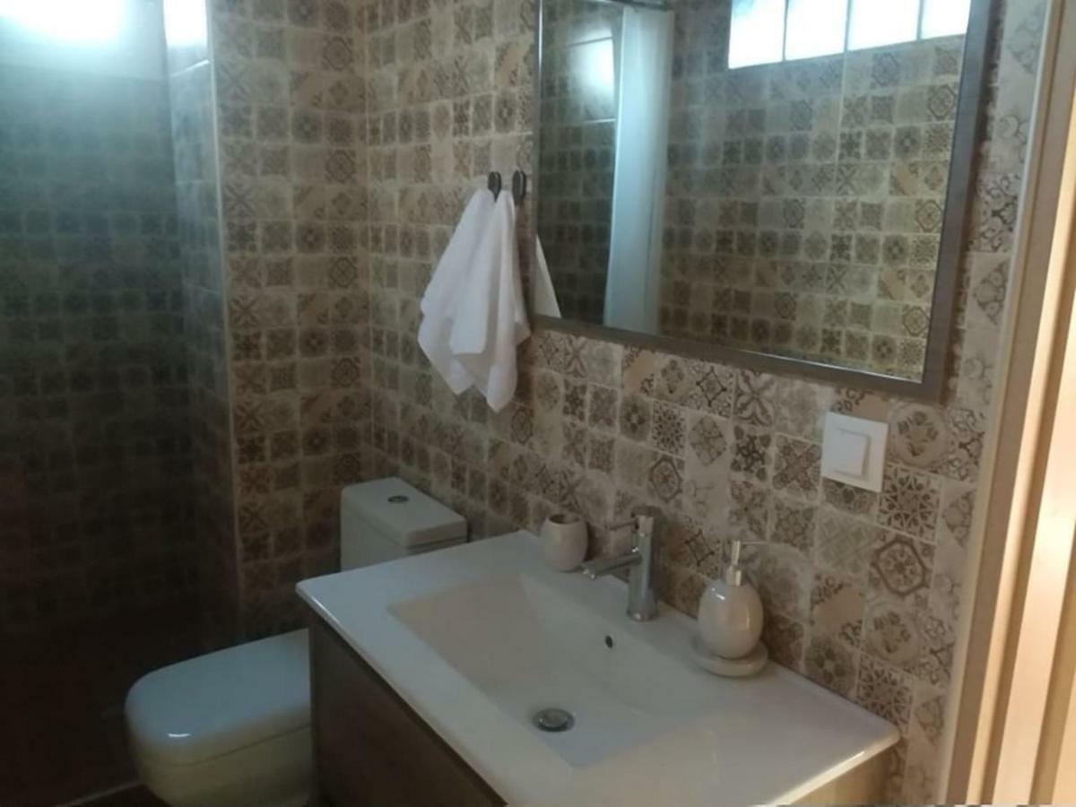 The Little Gem Under The Rocks Apartment Kastraki  ภายนอก รูปภาพ