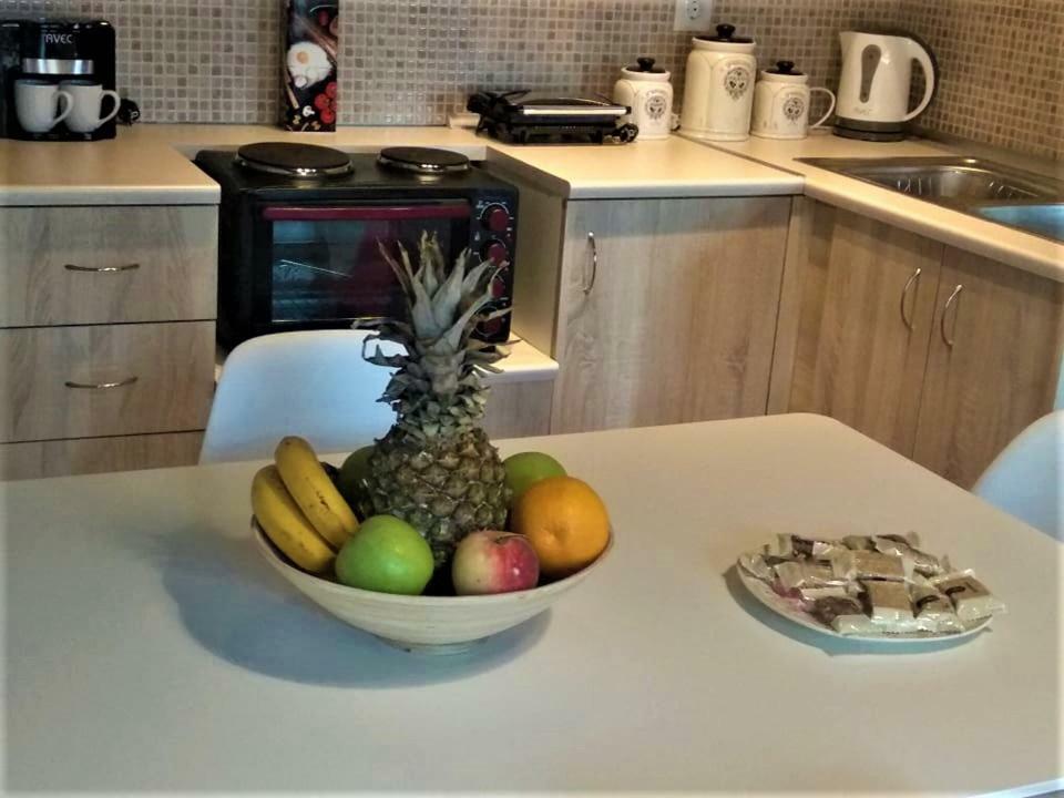 The Little Gem Under The Rocks Apartment Kastraki  ภายนอก รูปภาพ